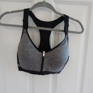 Victoria's Secret VSX Knockout Front Zip Sports Bra 36C